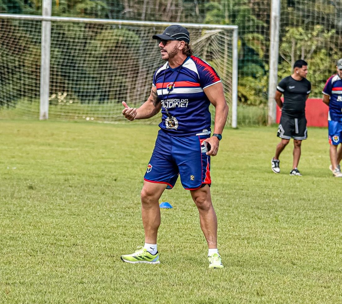 Em treino do Fast Clube